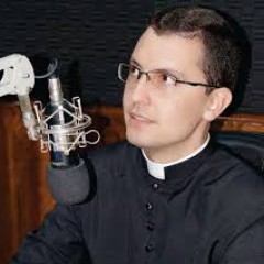 Padre Alex Nogueira