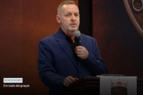 ESPIRITUALIDADE: Em tudo dai graças