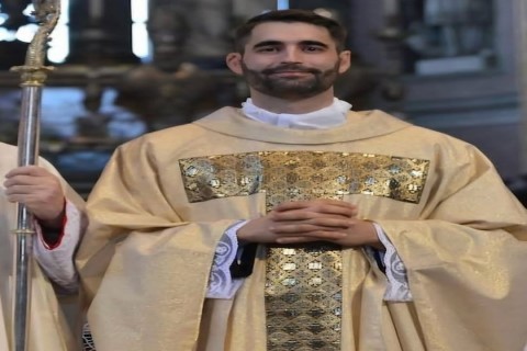 sacerdote da Diocese de Novara e coadjutor da paróquia de Cannobio, foi encontrado sem vida na residência do oratório paroquial
